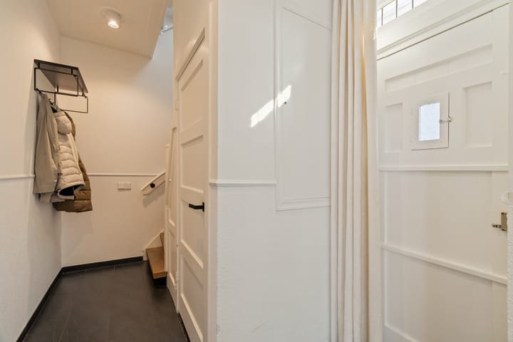 Foto 19 van Witte de Withstraat 8