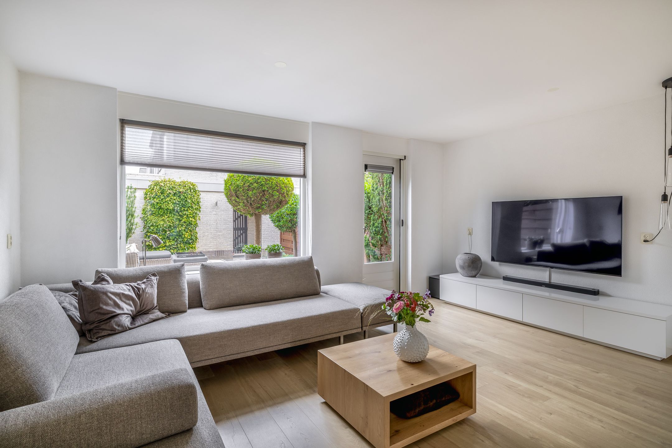 Foto 12 van Memlingstraat 53