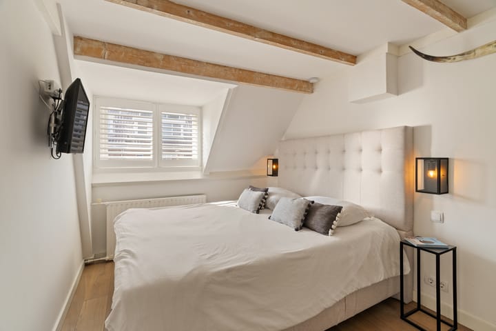 Foto 20 van Witte de Withstraat 8