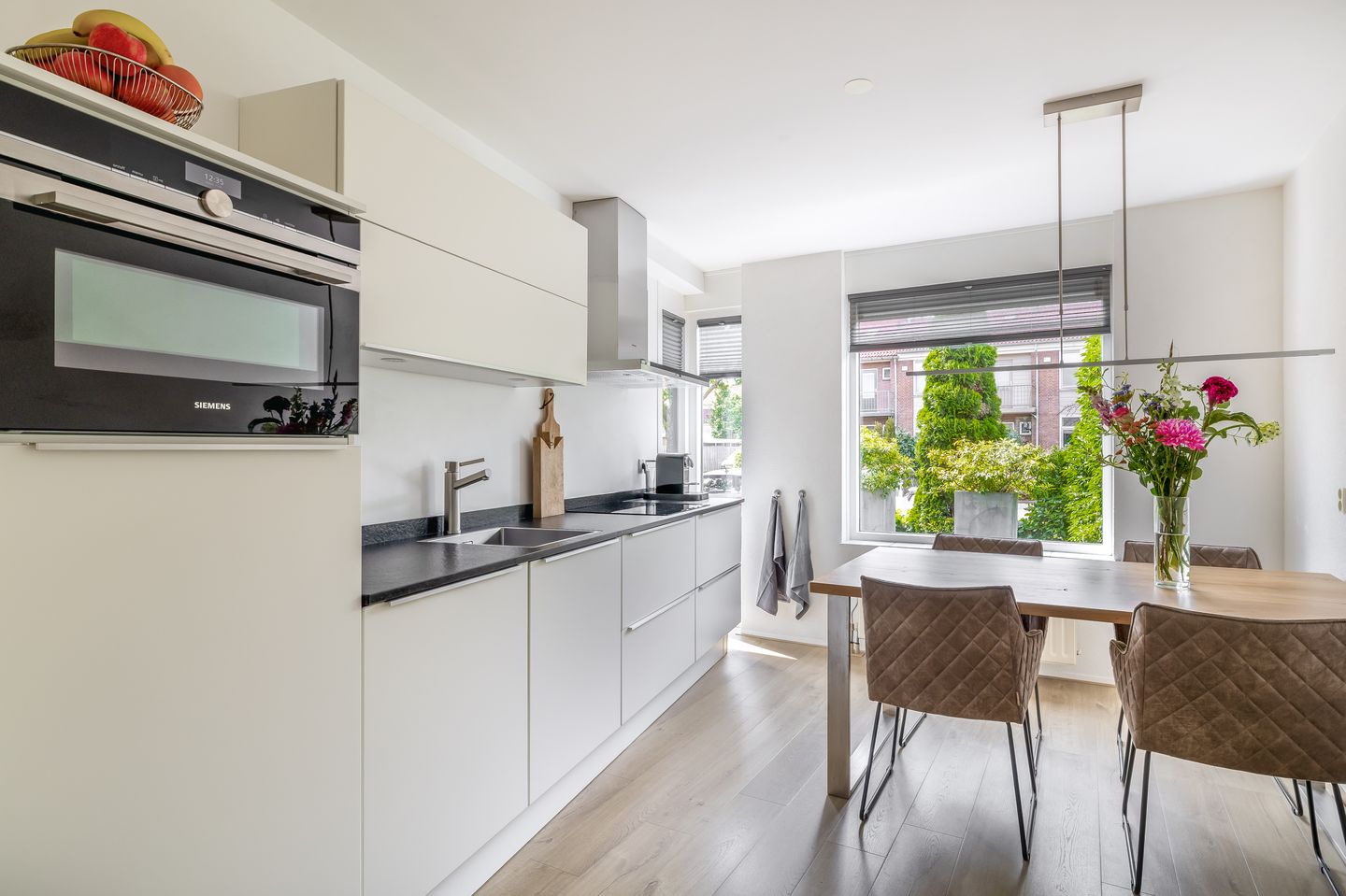 Foto 14 van Memlingstraat 53