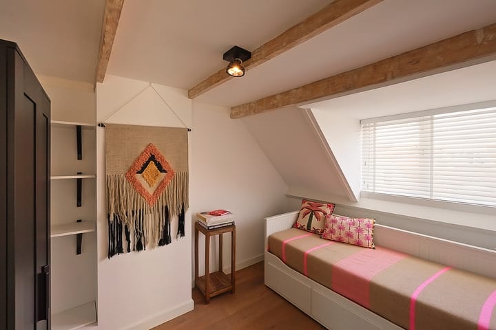 Foto 25 van Witte de Withstraat 8