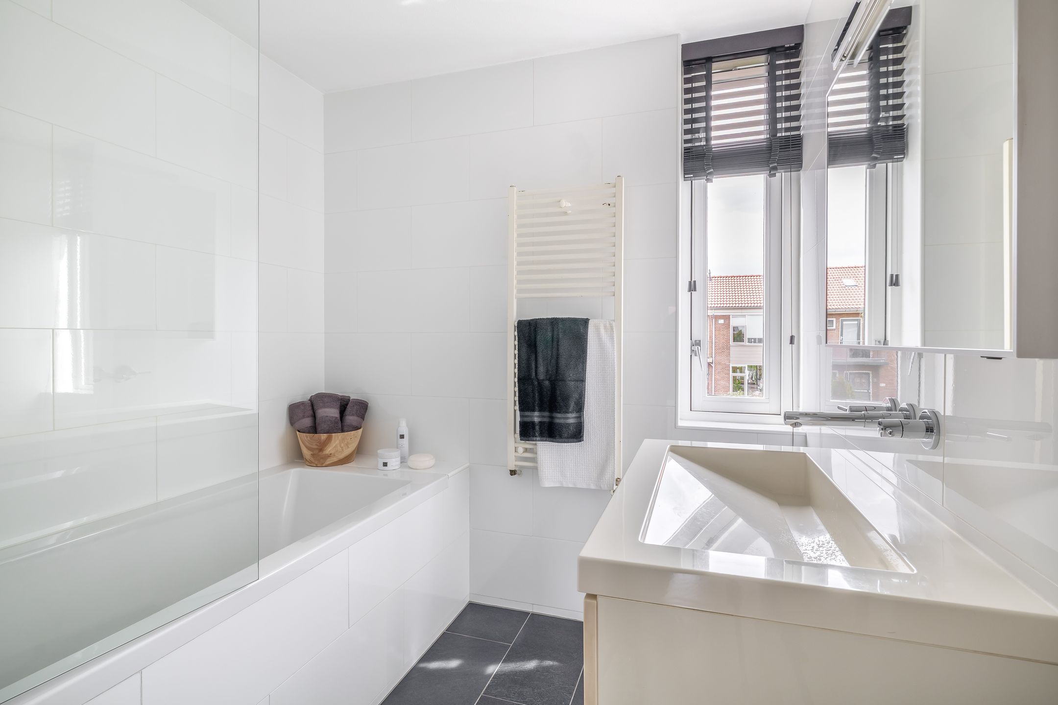 Foto 24 van Memlingstraat 53