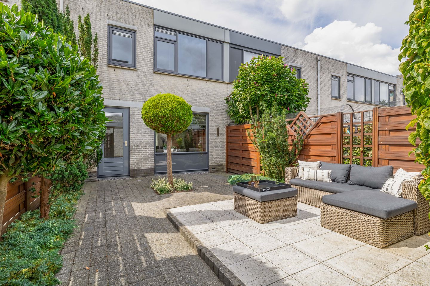 Foto 25 van Memlingstraat 53