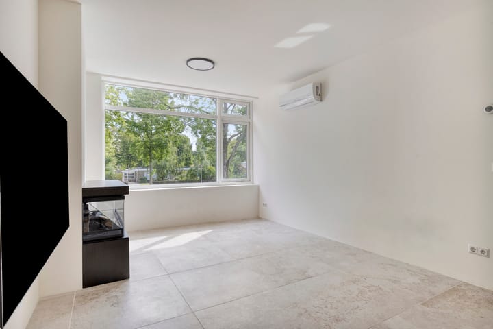 Foto 2 van Lelieplein 11-A