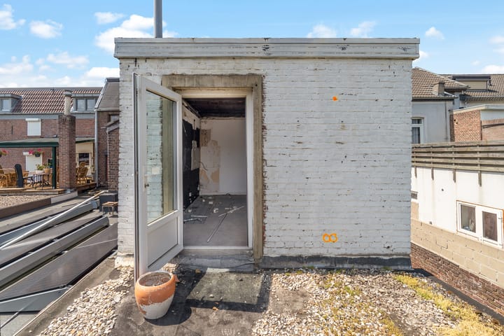 Photo 9 of Akerstraat 10