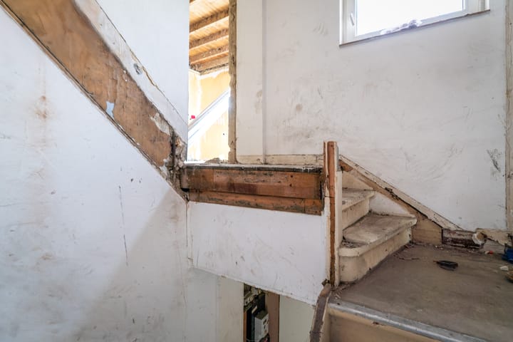 Photo 12 of Akerstraat 10