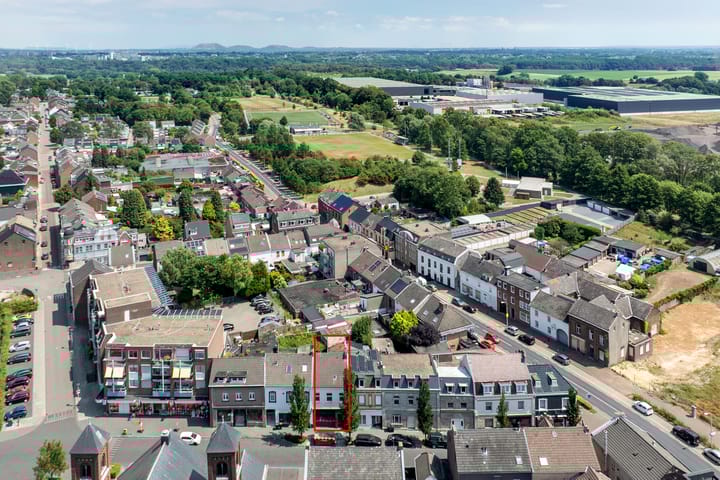 Photo 15 of Akerstraat 10