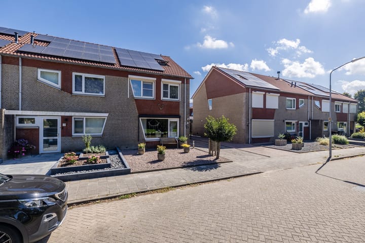 Foto 2 van Vlinderkleuven 52