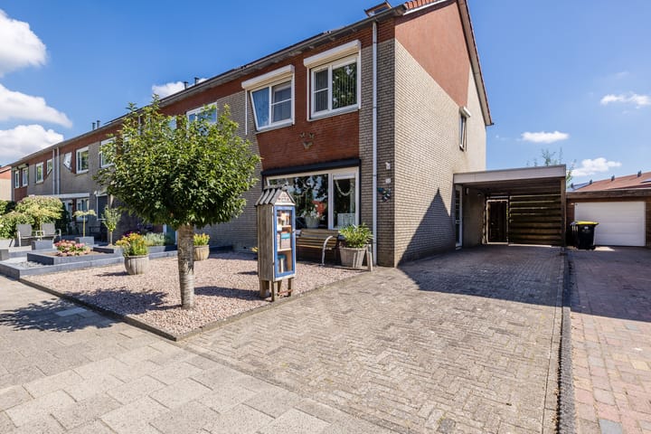 Foto 4 van Vlinderkleuven 52