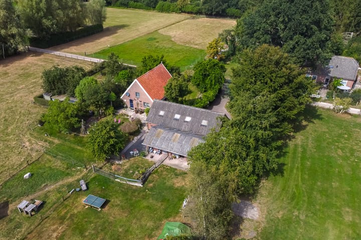 Foto 4 van van Echtenswijk 10