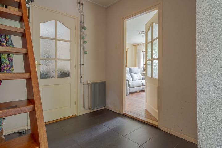 Foto 16 van van Echtenswijk 10