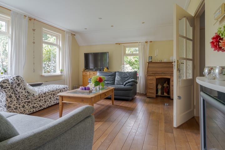 Foto 17 van van Echtenswijk 10