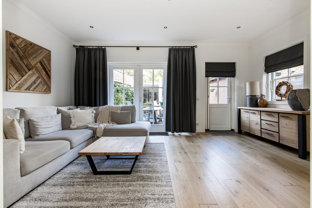 Foto 2 van L Verdoornstraat 1