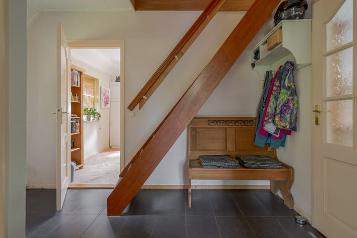 Foto 31 van van Echtenswijk 10