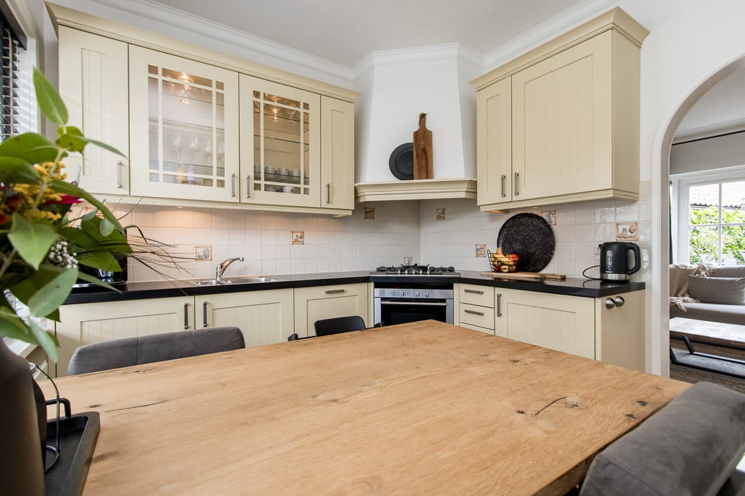 Foto 17 van L Verdoornstraat 1