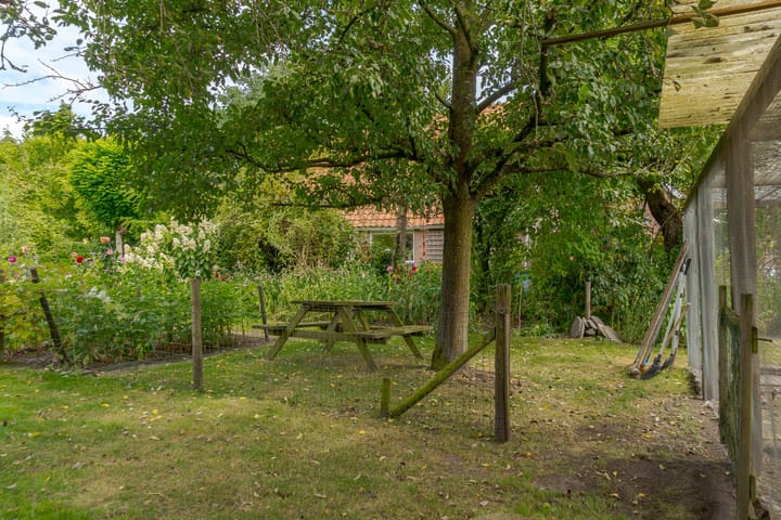 Foto 76 van van Echtenswijk 10