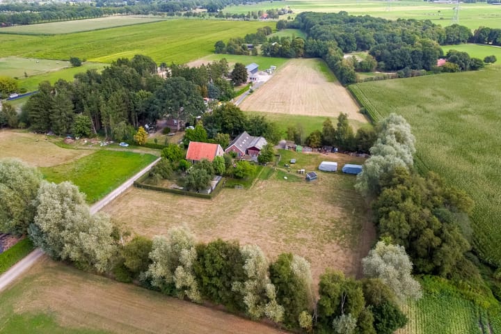 Foto 81 van van Echtenswijk 10