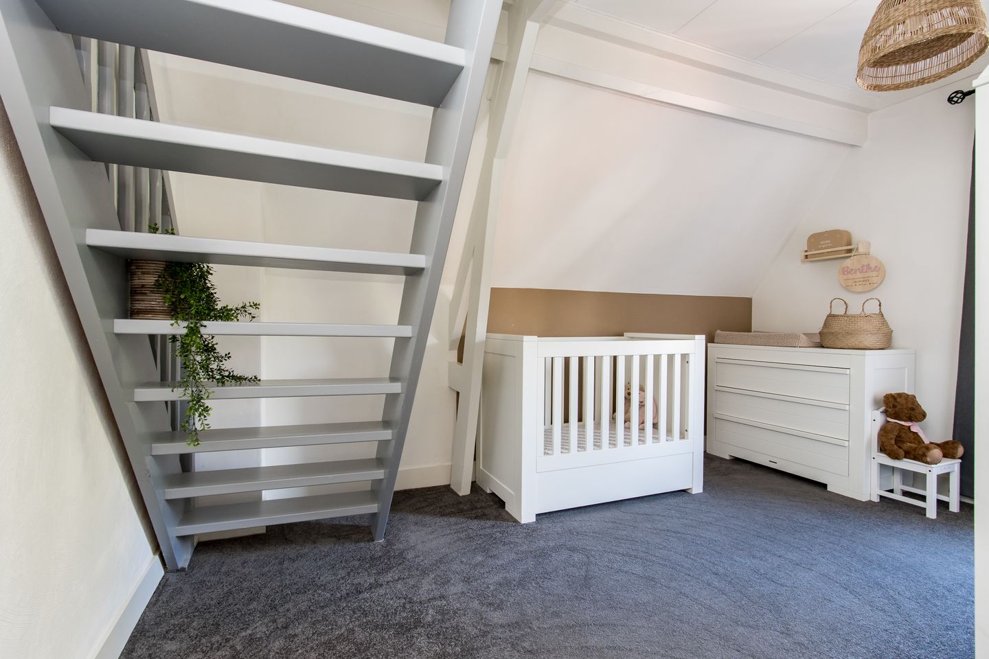 Foto 40 van L Verdoornstraat 1