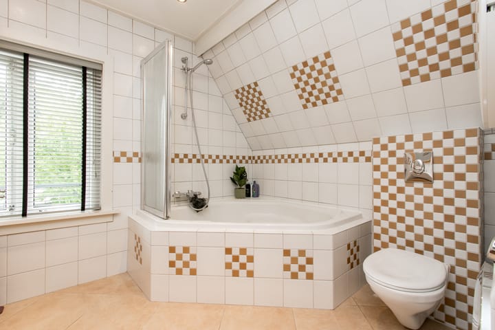 Foto 44 van L Verdoornstraat 1