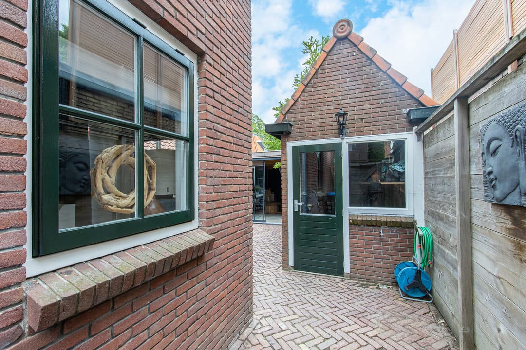 Foto 53 van L Verdoornstraat 1