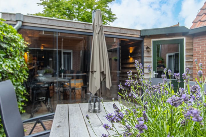 Foto 62 van L Verdoornstraat 1