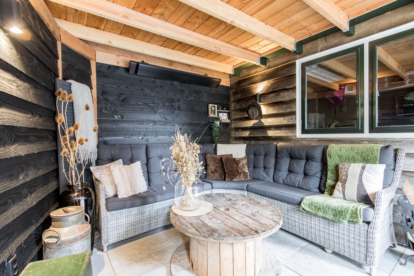 Foto 65 van L Verdoornstraat 1