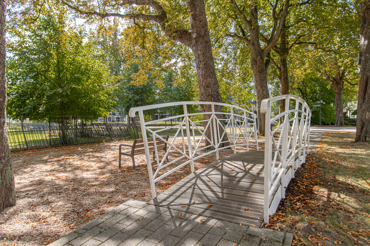 Foto 68 van L Verdoornstraat 1