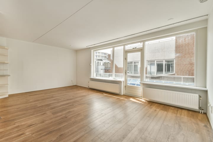 Foto 2 van Raadhuisstraat 13