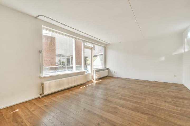 Foto 10 van Raadhuisstraat 13