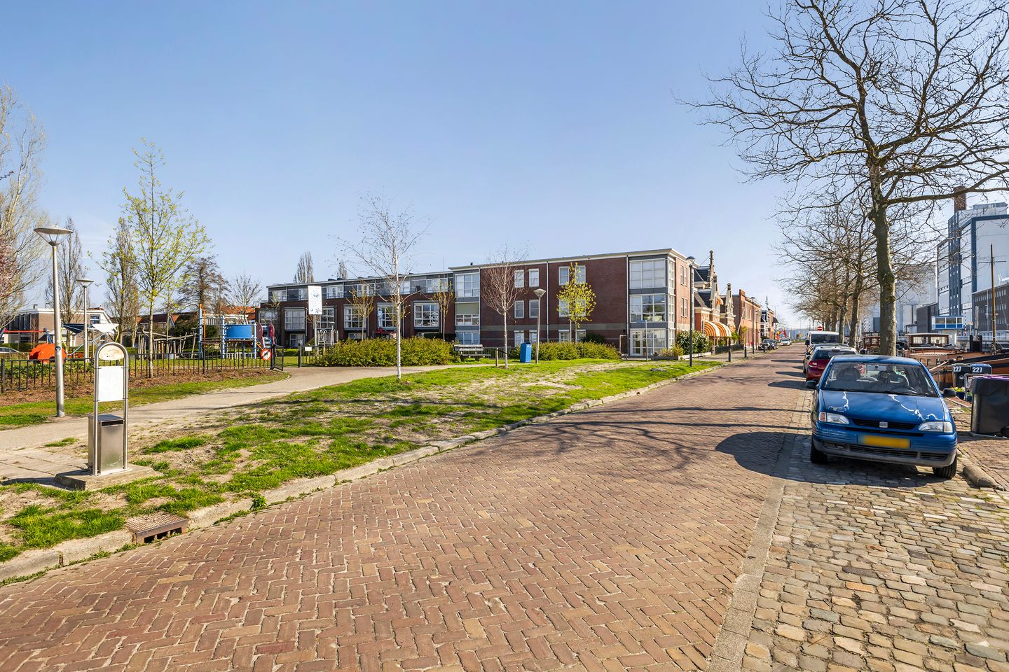 Photo 34 of Emmakade 151-B