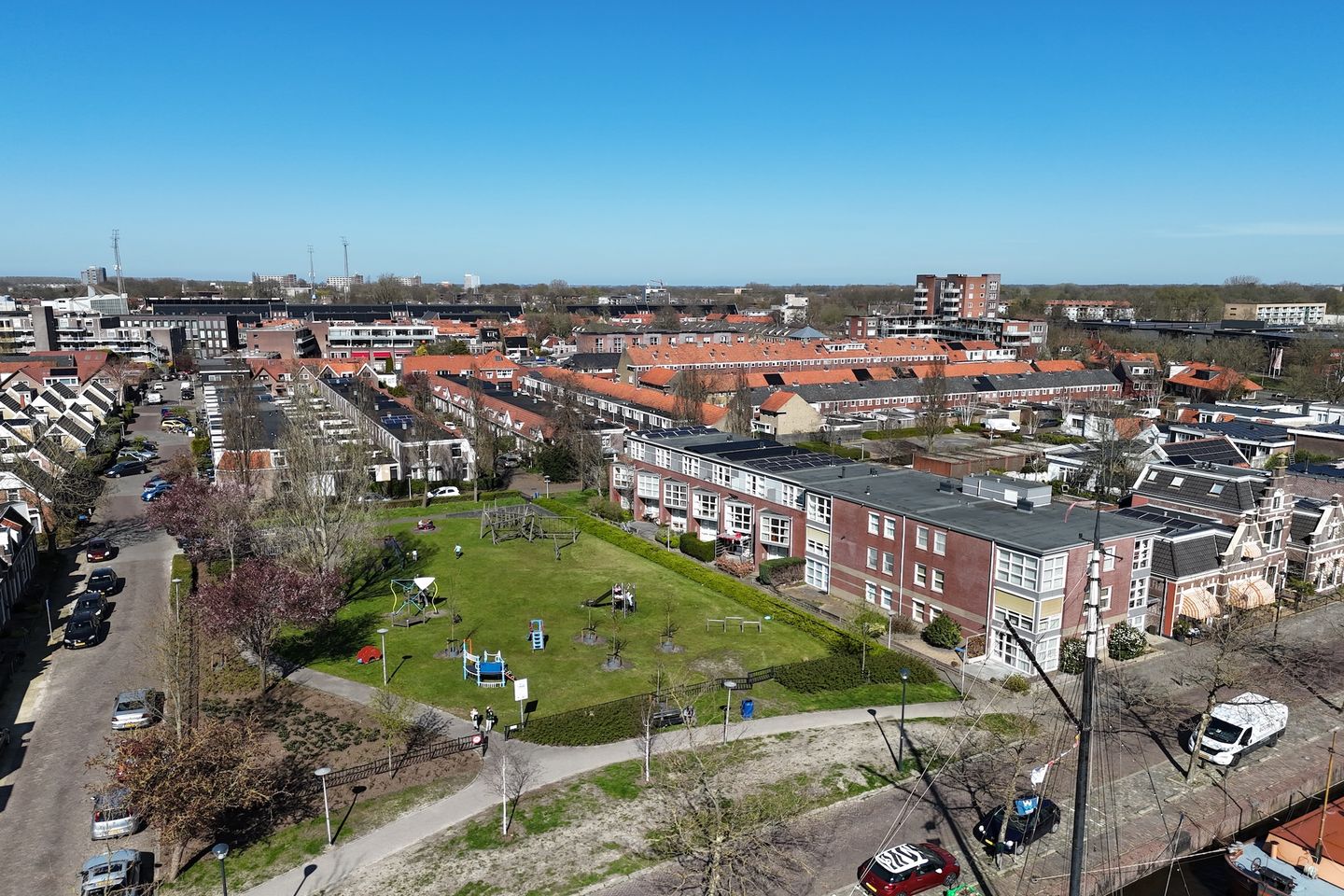 Photo 40 of Emmakade 151-B