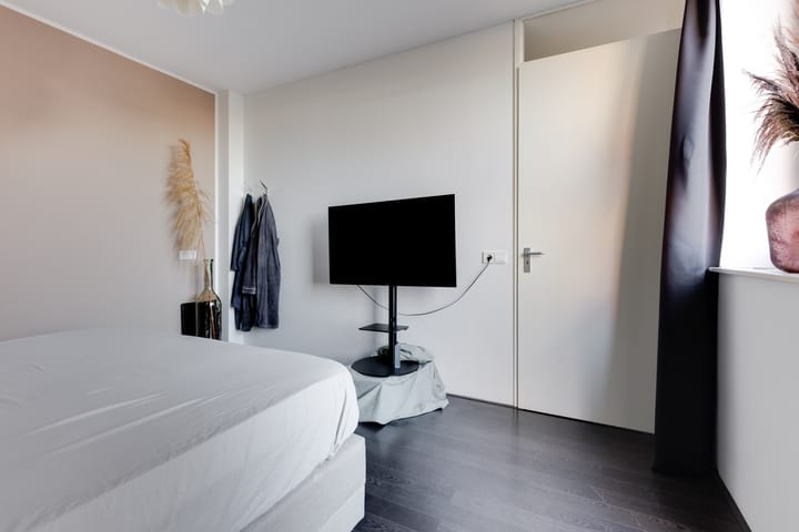 Foto 25 van Broekboomstraat 2-B