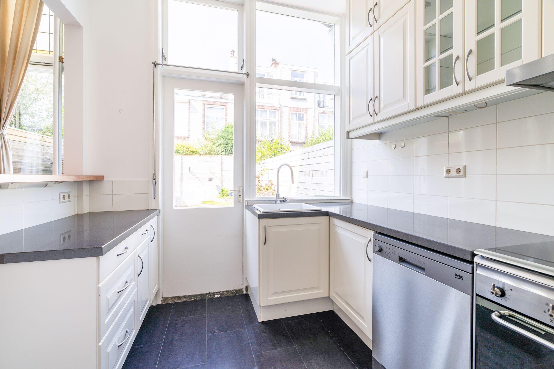 Photo 21 of Van Hoornbeekstraat 37