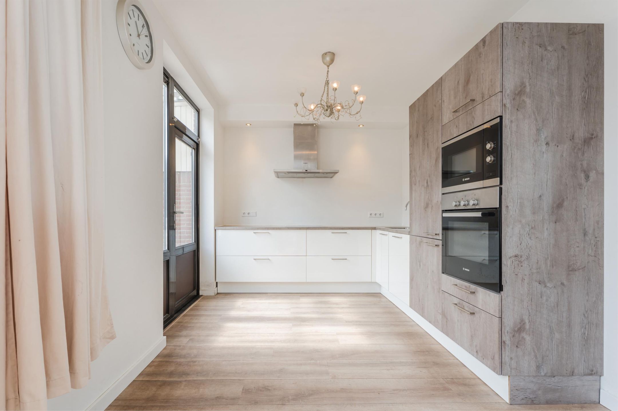 Foto 6 van Meeuwenstraat 6