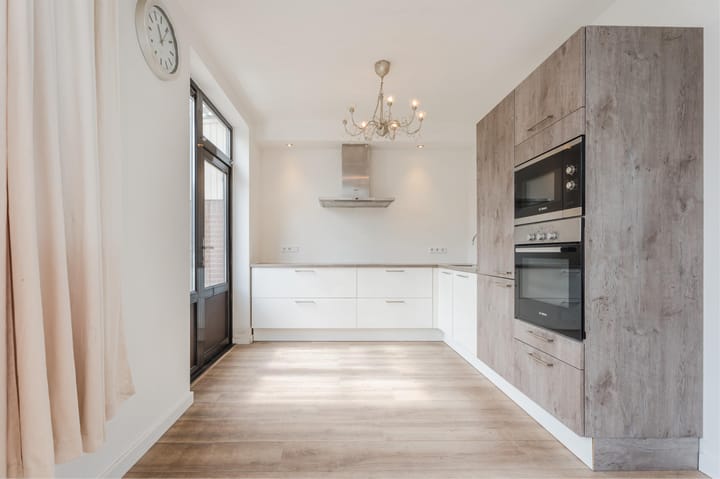 Foto 6 van Meeuwenstraat 6