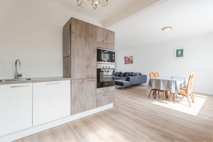 Foto 9 van Meeuwenstraat 6