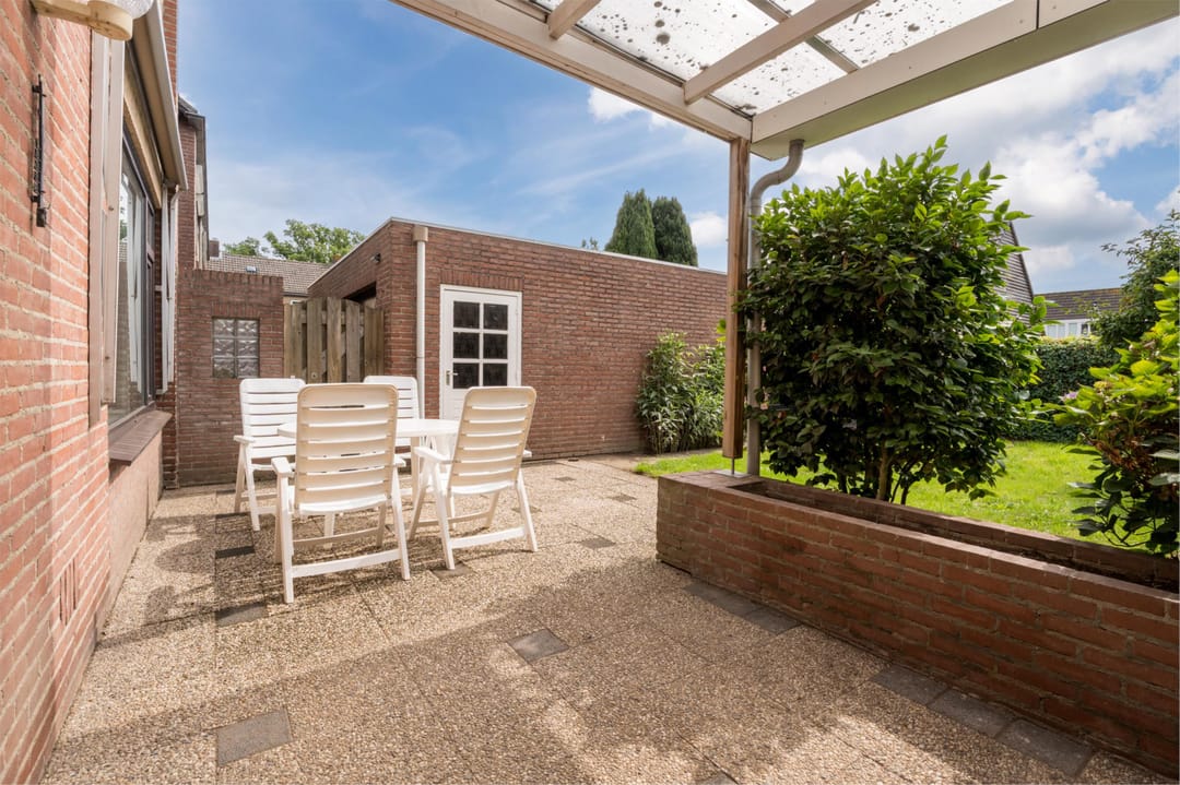 Foto 28 van Meeuwenstraat 6