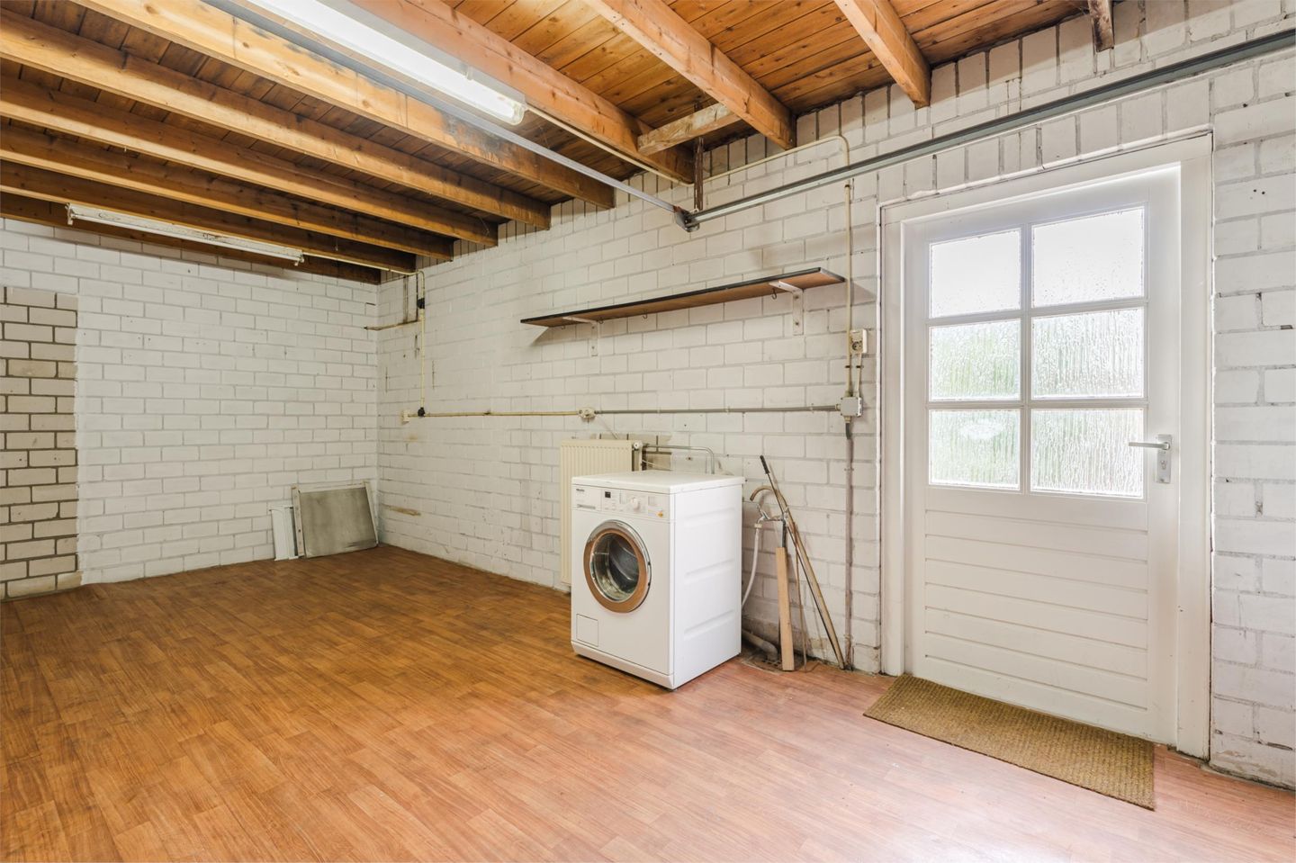 Foto 35 van Meeuwenstraat 6