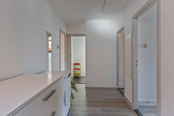 Photo 20 of Duijvendrechtstraat 27