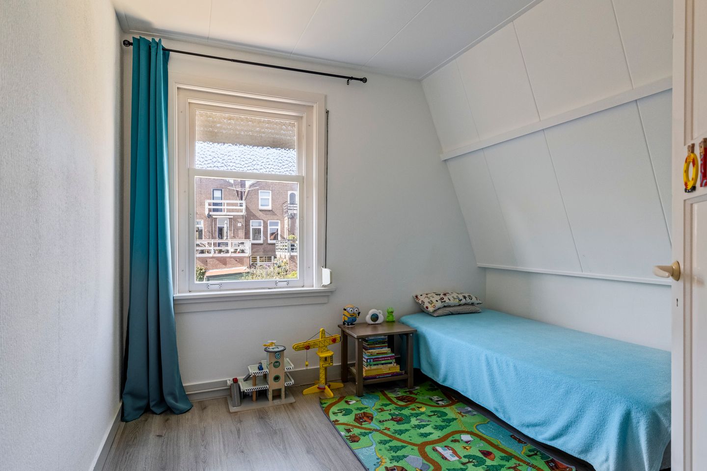 Photo 25 of Duijvendrechtstraat 27