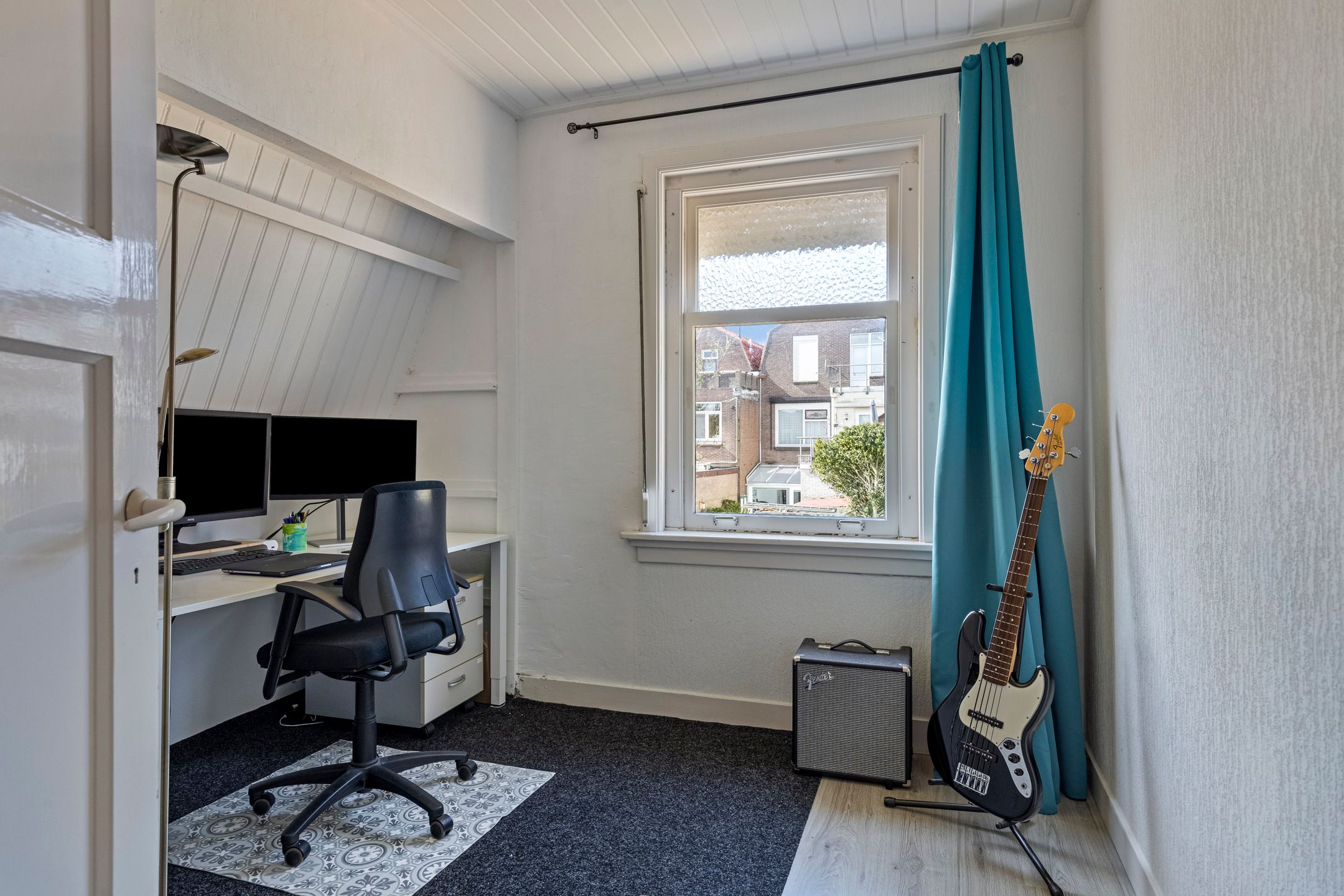 Photo 27 of Duijvendrechtstraat 27