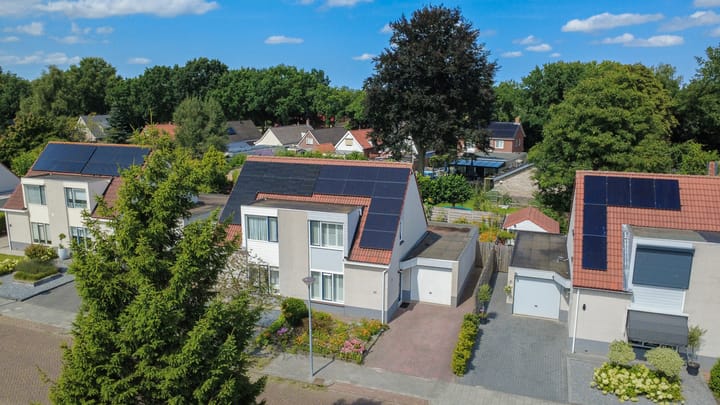 Photo 4 of Tromplaan 17