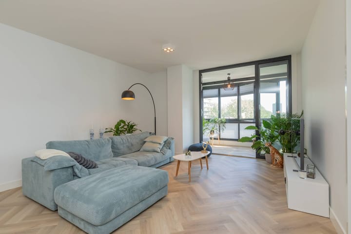 Foto 5 van Edward Jennerstraat 328-E