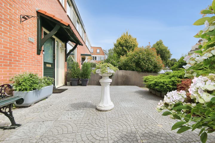 Foto 46 van 's Gravesandestraat 7