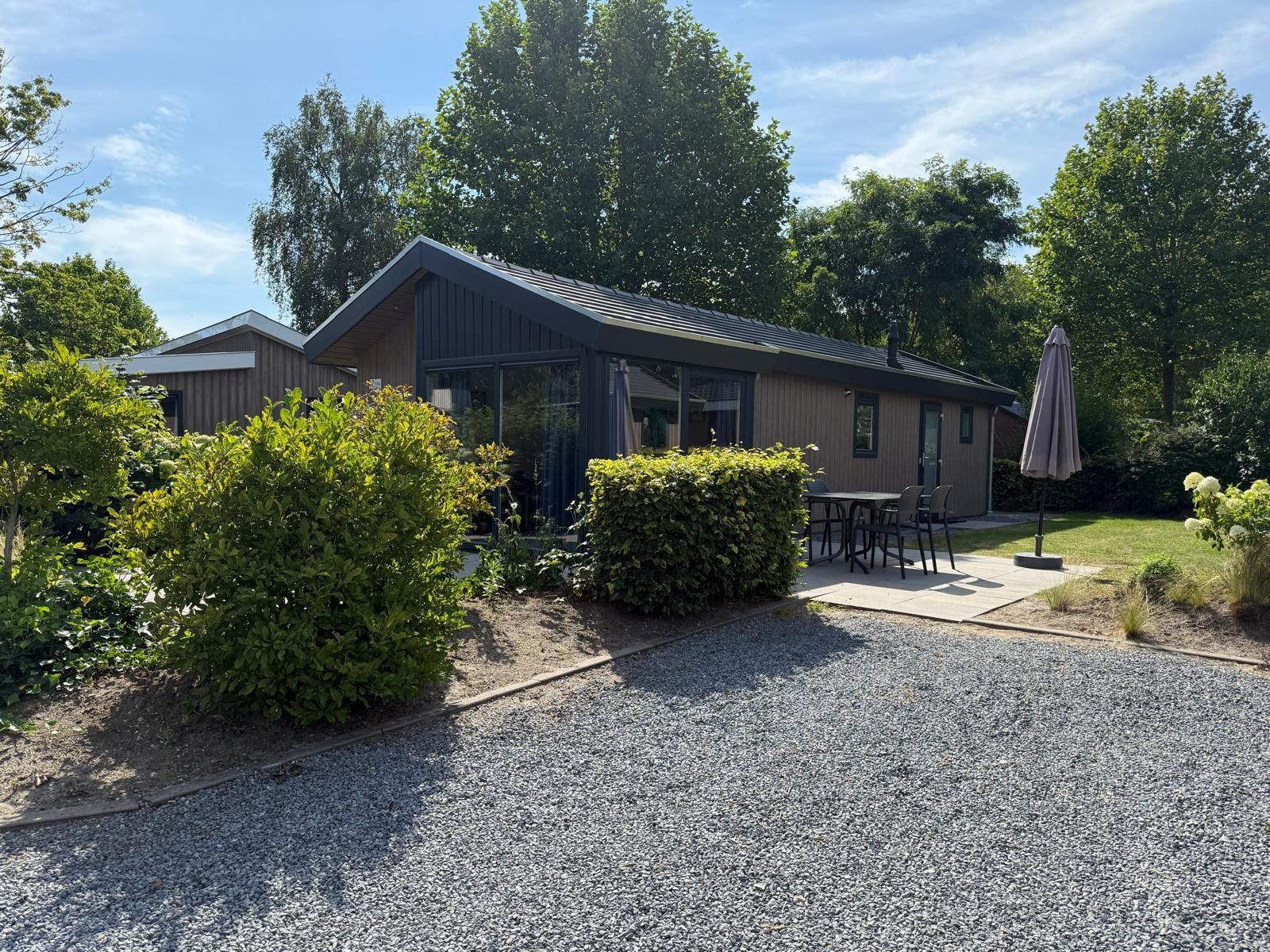 2-bedroom freehold villa in Biddinghuizen — photo 1 of 5