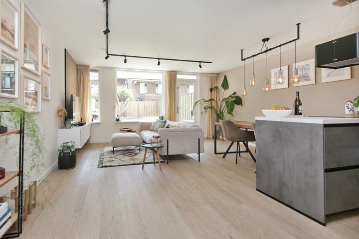 Foto 3 van Thomsonstraat 25