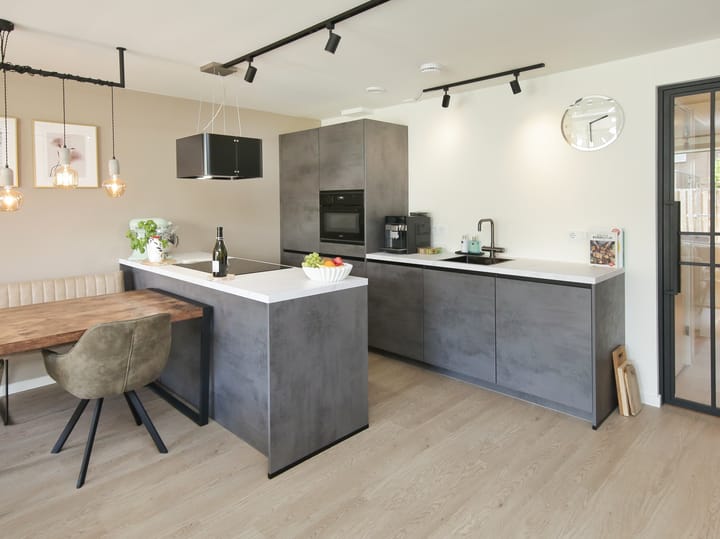 Foto 4 van Thomsonstraat 25