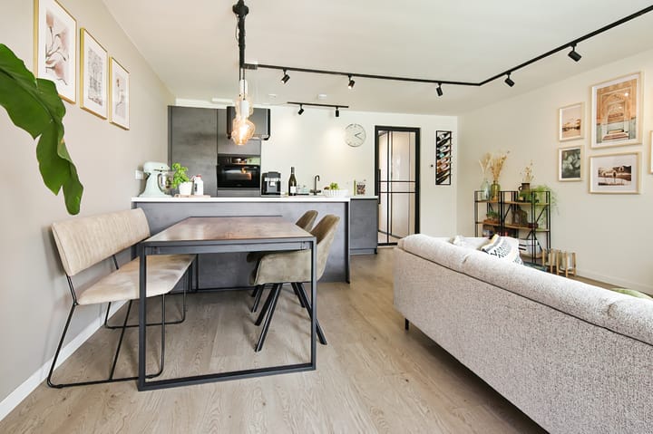 Foto 23 van Thomsonstraat 25