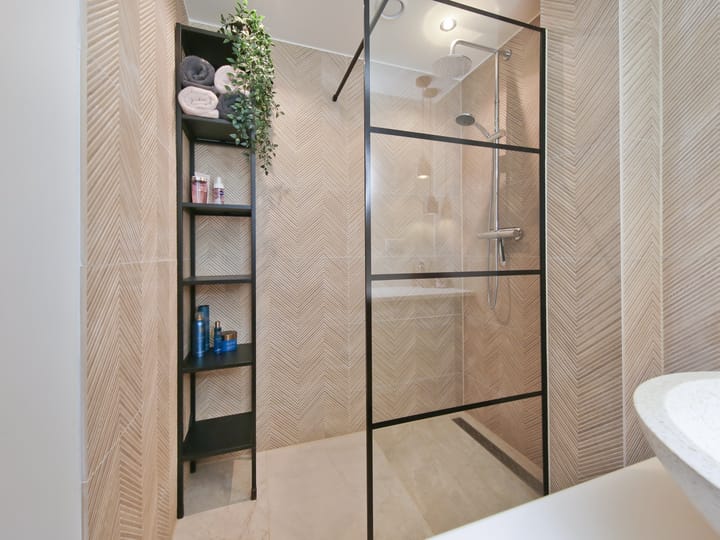 Foto 41 van Thomsonstraat 25