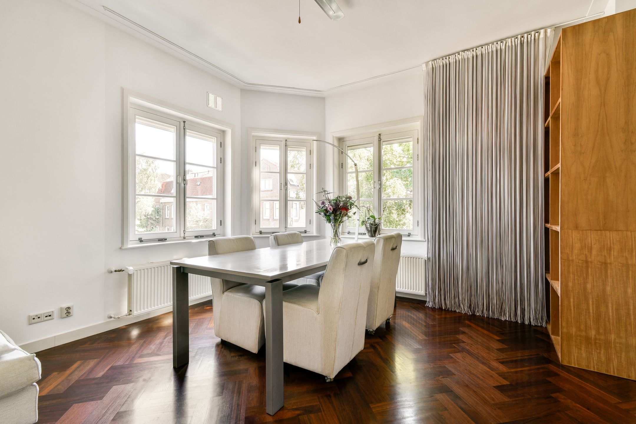 Photo 6 of Von Guerickestraat 70